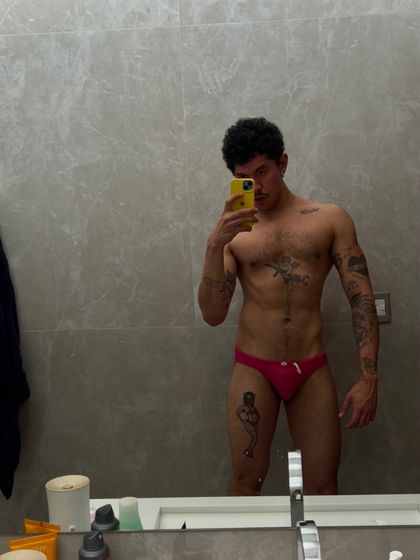 petrovalentin OnlyFans picture