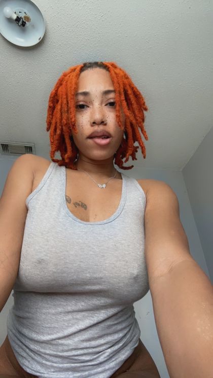 fineassfreckles OnlyFans picture