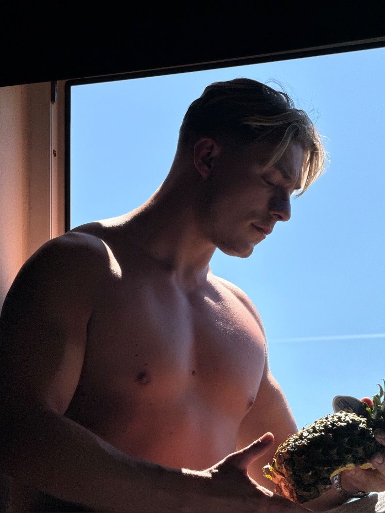 henrikstoltenbergvip OnlyFans profile picture