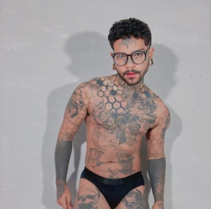 victorhugoshawer OnlyFans picture
