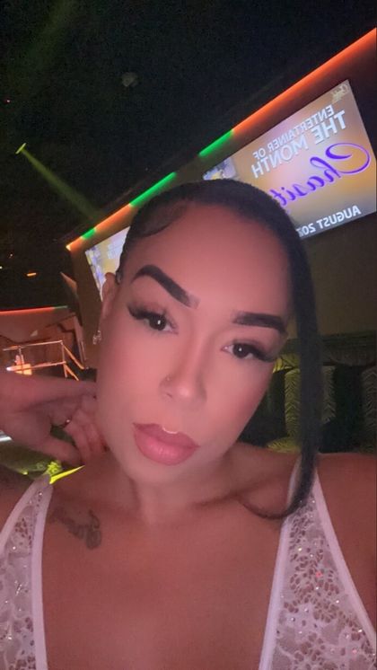 ling23 OnlyFans picture