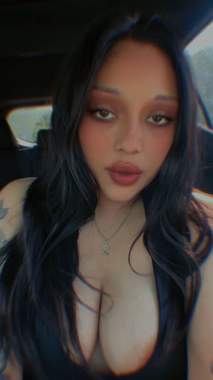 ailyn_arias25 OnlyFans picture