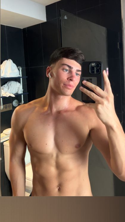 lewisrossi_1 OnlyFans picture