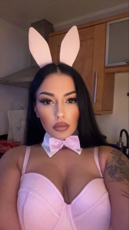 rebeka-sophia69 OnlyFans picture