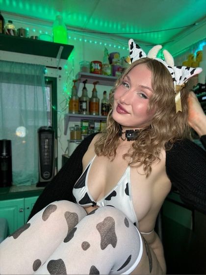 hotblondelatte OnlyFans picture