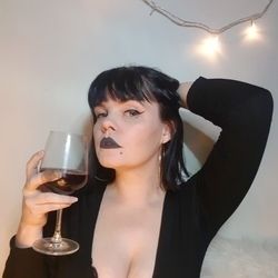 hanasolo OnlyFans picture
