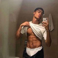 elcuartosx OnlyFans picture