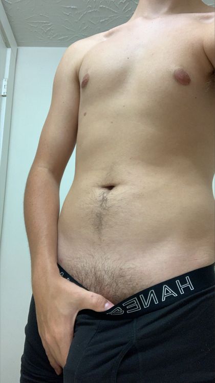 kymteen OnlyFans picture