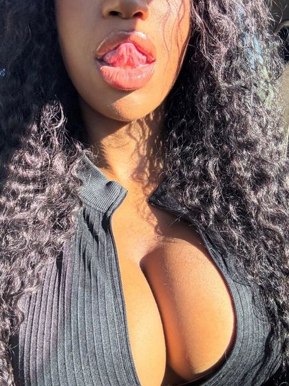 leilamarierose OnlyFans picture