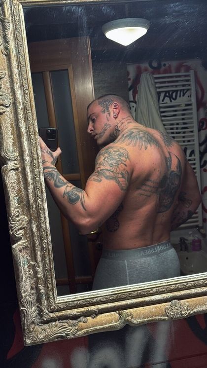 vatuttobene OnlyFans picture
