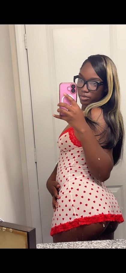 exclusivebrattt OnlyFans picture