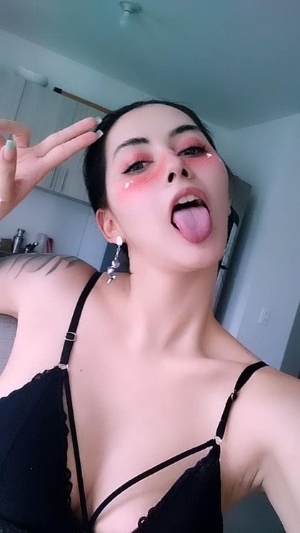jezebelthegoregeousghoul OnlyFans picture