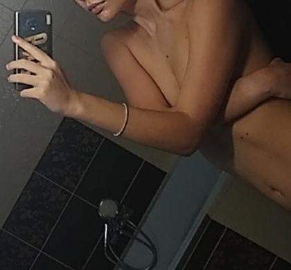 sara.w1nt3r OnlyFans picture