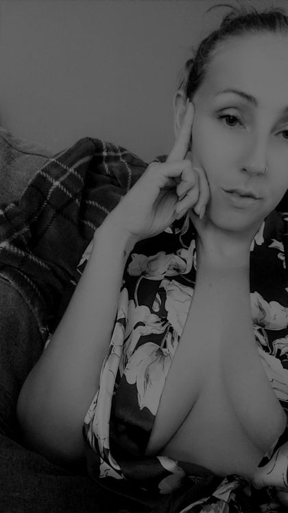 sweettoes13 OnlyFans picture