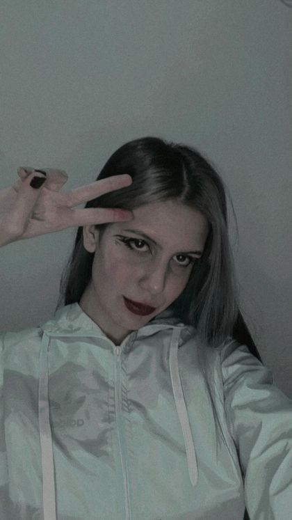 ily.lia OnlyFans picture