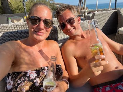 coupletraveling OnlyFans picture