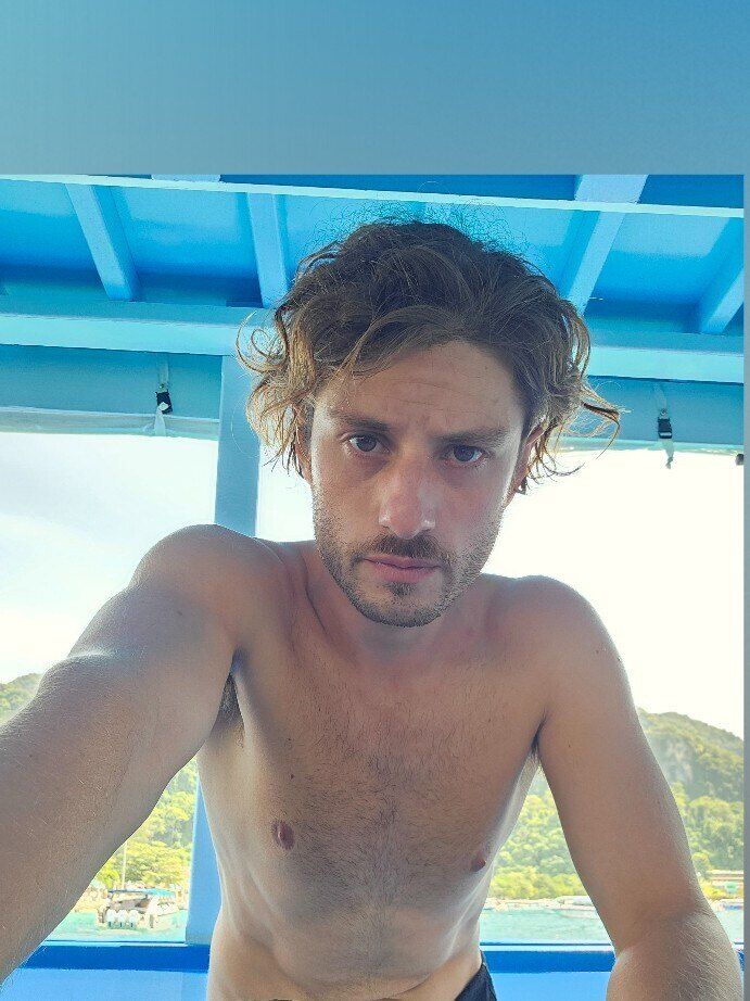 explorewithsebastian OnlyFans profile picture