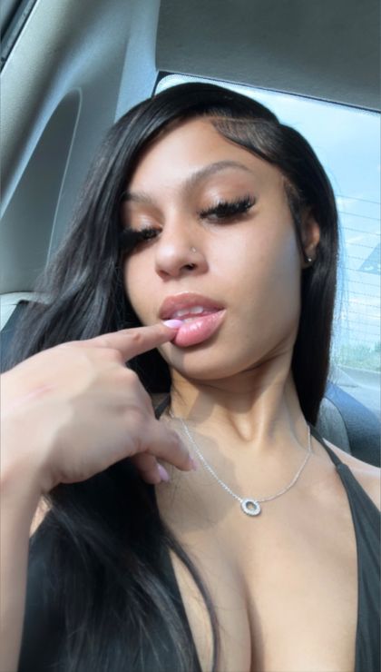 realforeignbratdtx OnlyFans picture