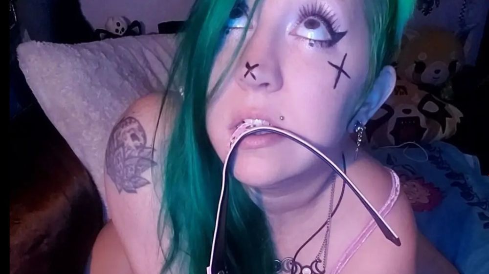 xlilxpetxwitchx OnlyFans profile picture