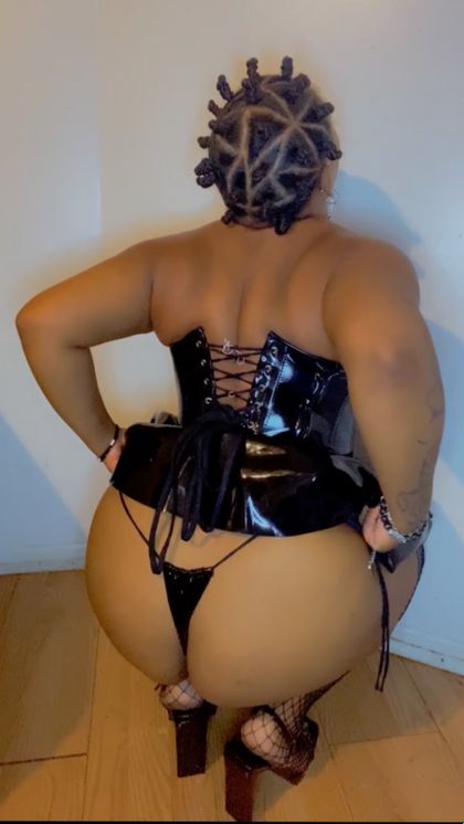 redthedom OnlyFans picture