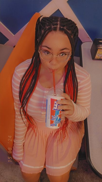 prettyvelvetvixen OnlyFans picture