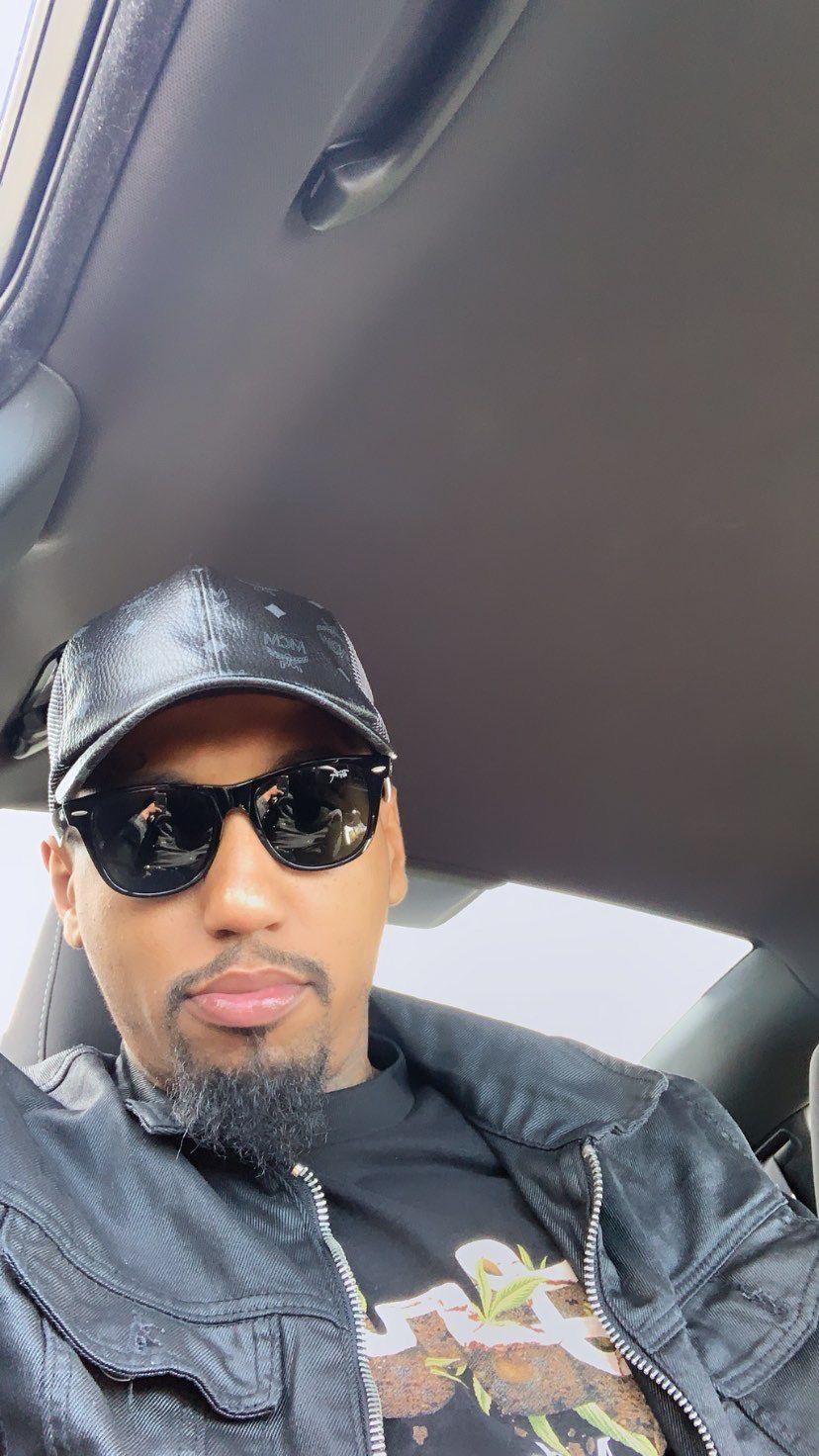 young9300 OnlyFans profile picture