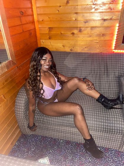 chocolatebarbie44 OnlyFans picture