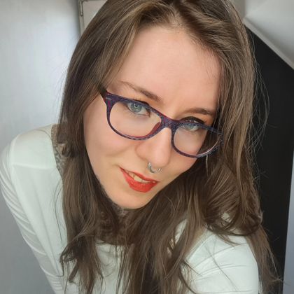 julia-x OnlyFans picture