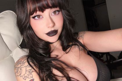 lolaxyummy OnlyFans picture