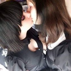 KuroNekoTwins