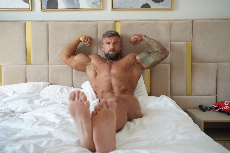 theblondeadonis69 OnlyFans profile picture