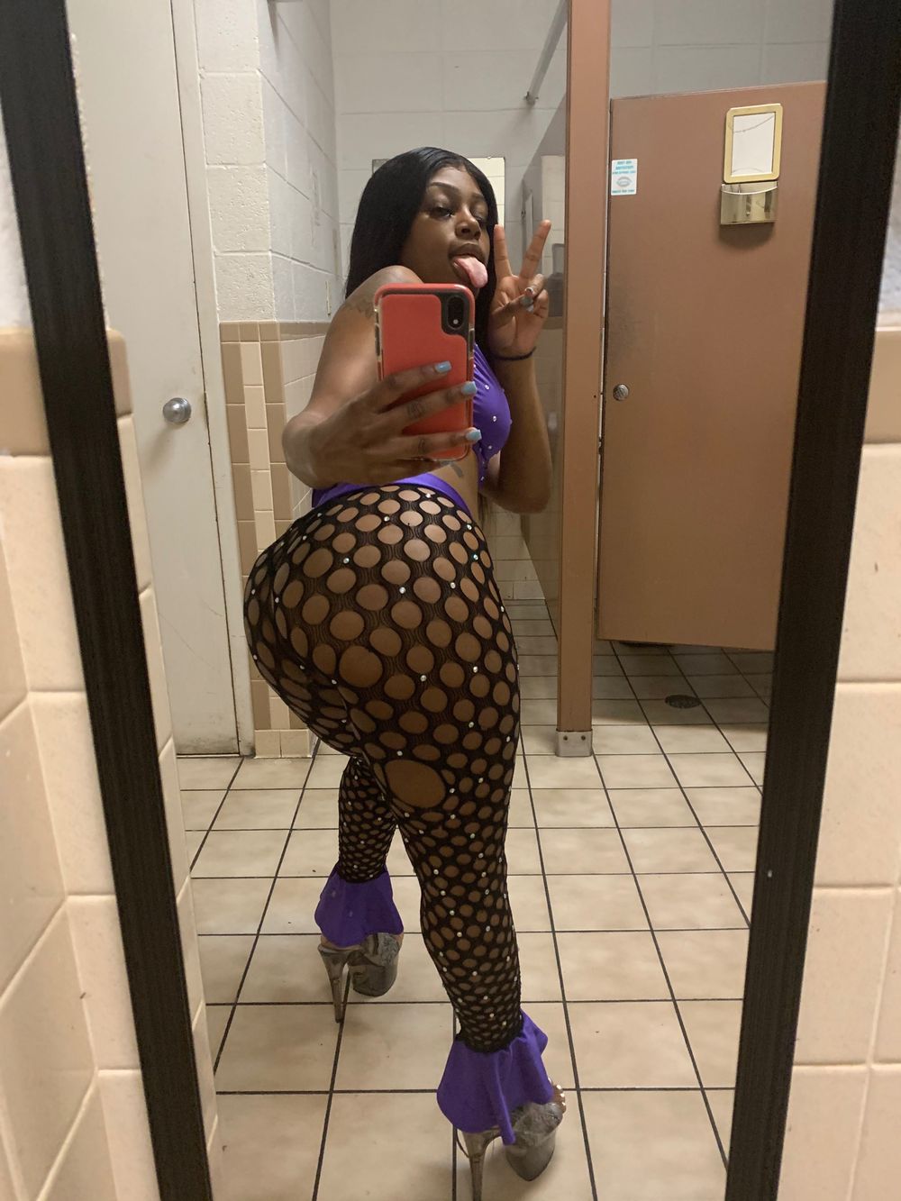 theeonly_peaches OnlyFans profile picture