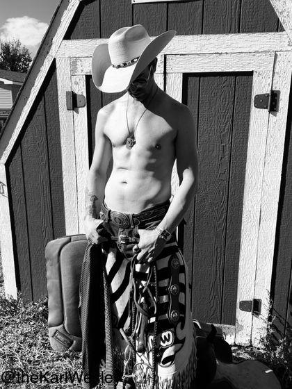 anoncowboybttm OnlyFans picture