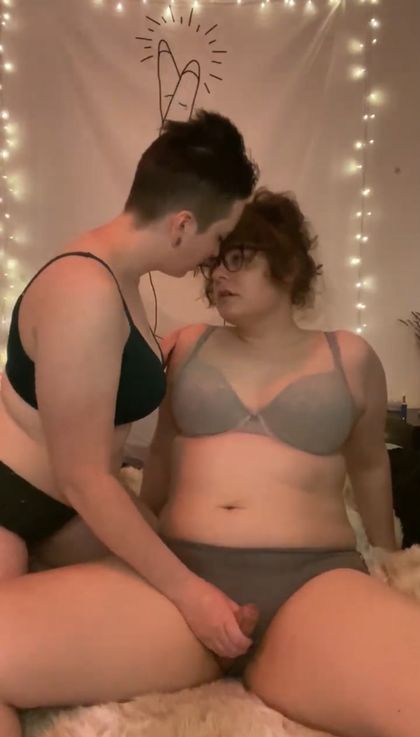 august_ash OnlyFans picture