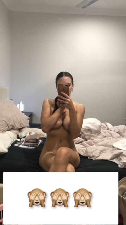 misseli OnlyFans picture
