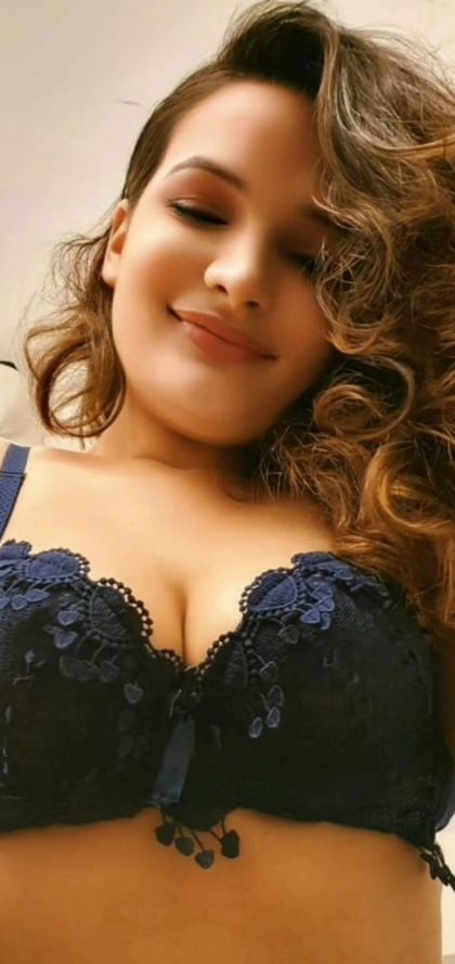 sonikavipclub OnlyFans picture