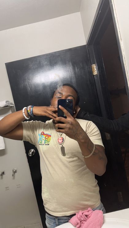 hunchothename OnlyFans picture