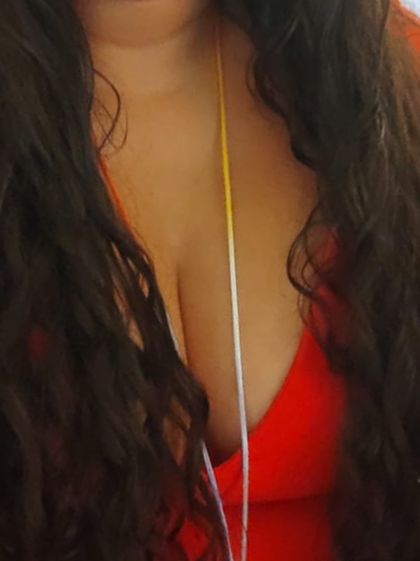 erzynee OnlyFans picture