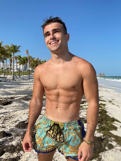 thonygreyfree OnlyFans picture