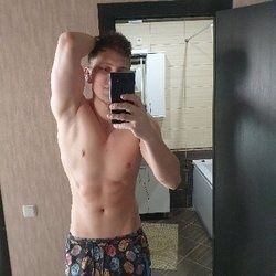 tol4ik OnlyFans picture