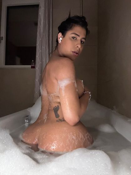 saradivats1 OnlyFans picture