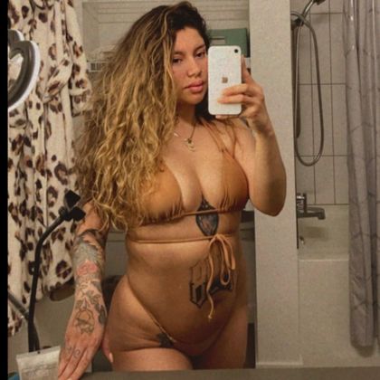 lyn_love OnlyFans picture
