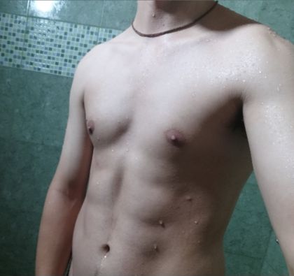 em4nu3l OnlyFans picture