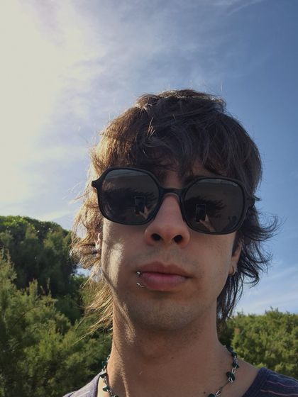 youngneil_x OnlyFans picture