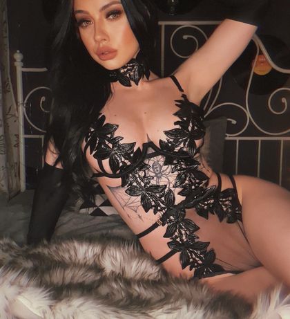 thedevilwearsblack OnlyFans picture