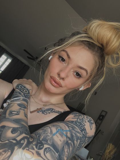 catelynkorinne OnlyFans picture