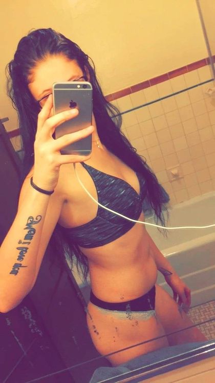 bellalogan123 OnlyFans picture