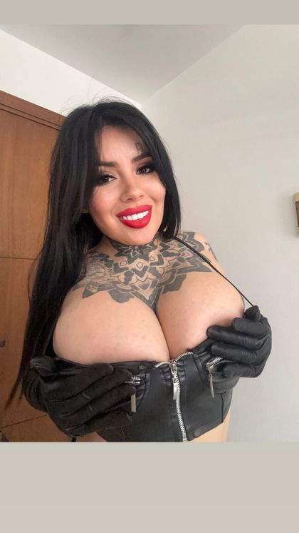 misstresnicole OnlyFans picture