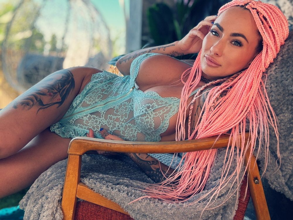isizzu OnlyFans profile picture
