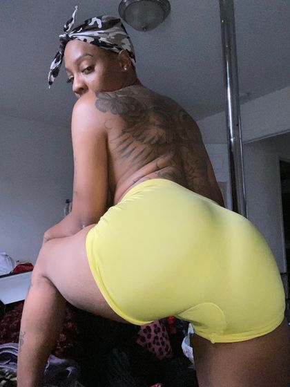 evrybodylovelisa OnlyFans picture